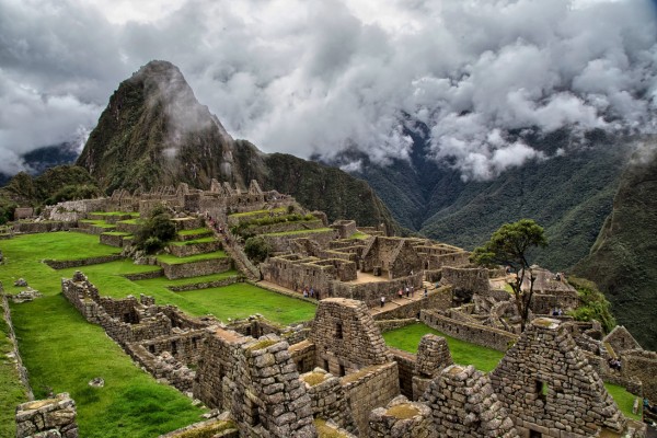 Os Sítios Arqueológicos do Continente Sul-Americano